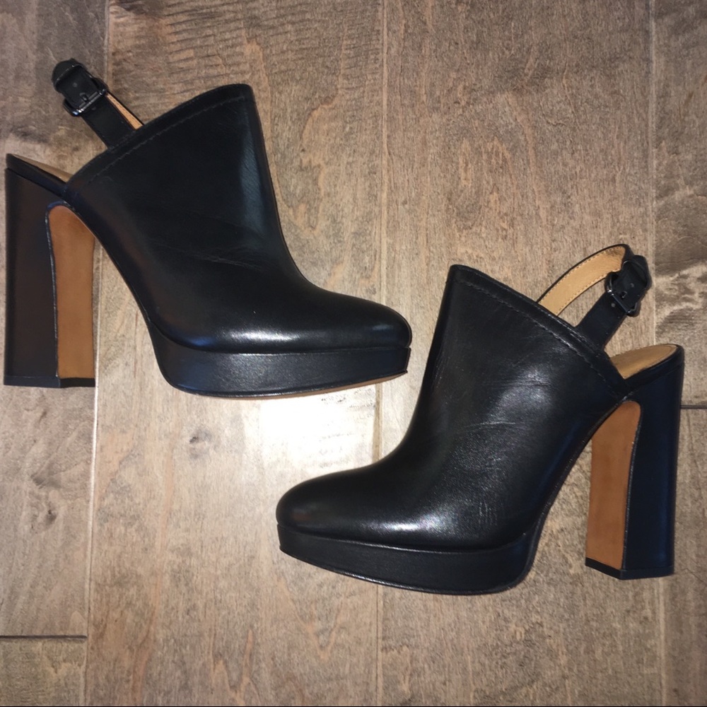 Coach Platform Mule